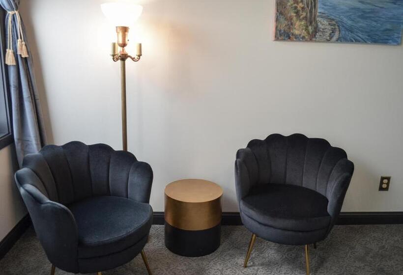 غرفة سوبيريور سرير كينج, Stevenson