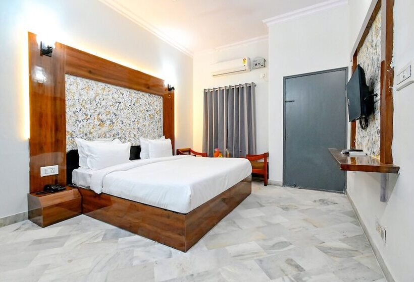 디럭스 룸, Fabhotel Classic Holiday