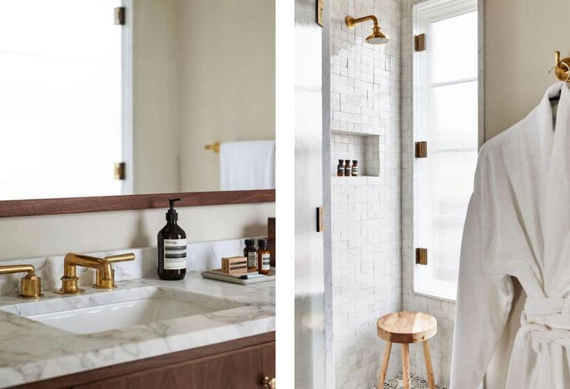 스탠다드 룸 킹사이즈 침대, The Pinch Charleston