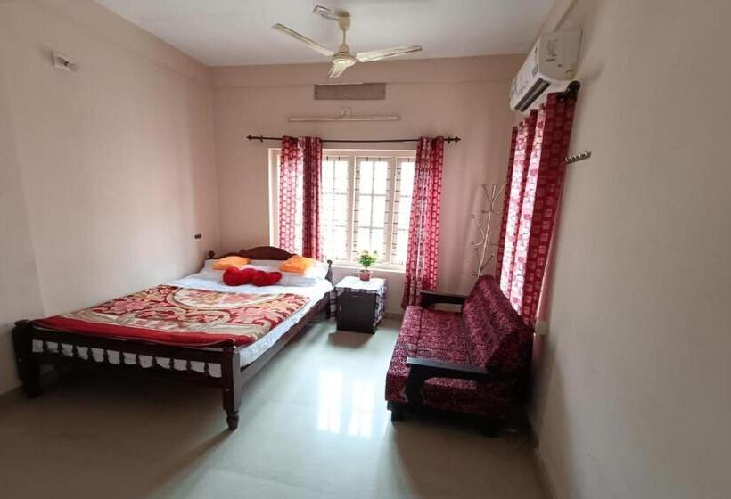 Номер Стандарт, Oyo 85792 Lions Residency