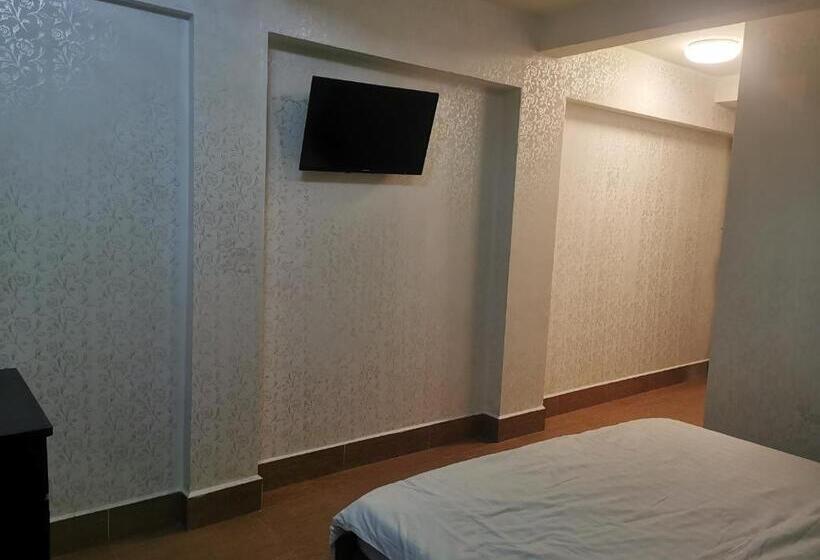 غرفة ديلوكس مزودة بشرفة, Sovanphum Riverside