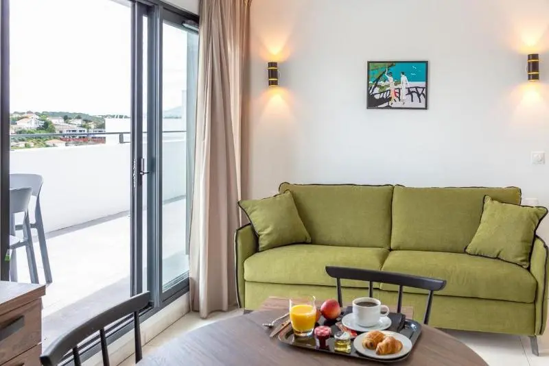スタンダードスタジオ, Nemea Appart Hotel Les Hauts De Milady Biarritz