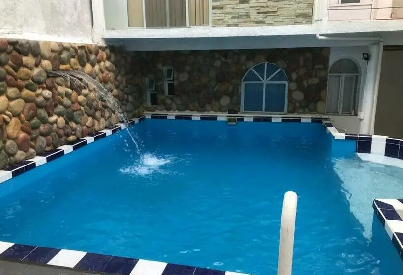 اتاق استاندارد, 7 Venator House Boutique