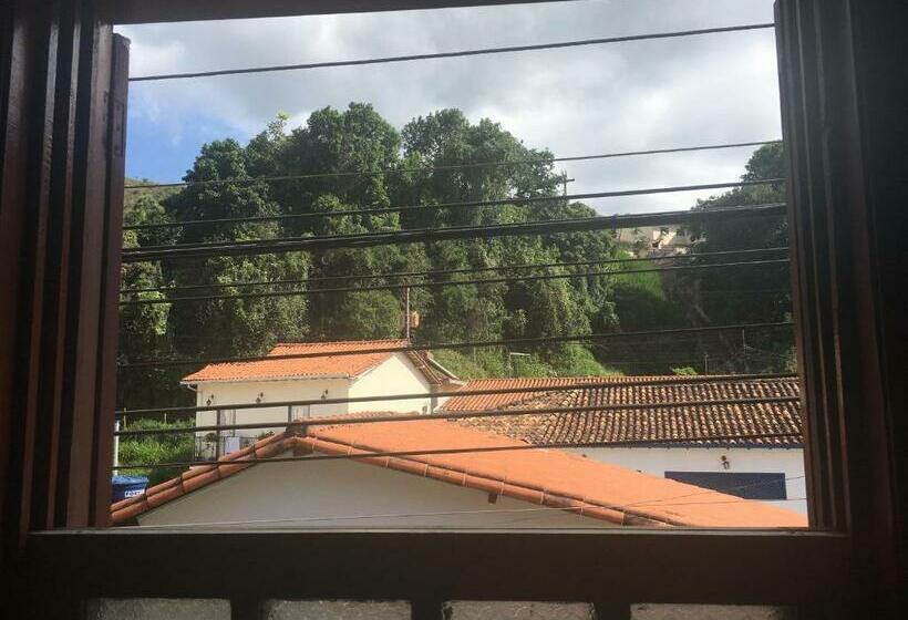 سوئیت با تخت بزرگ, Casa Raiz Cama, Café E Prosa