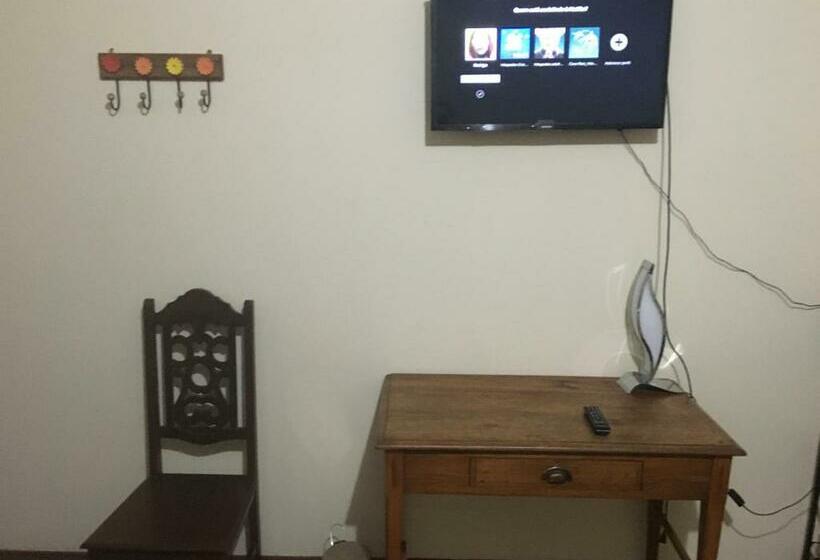 سوئیت با تخت بزرگ, Casa Raiz Cama, Café E Prosa