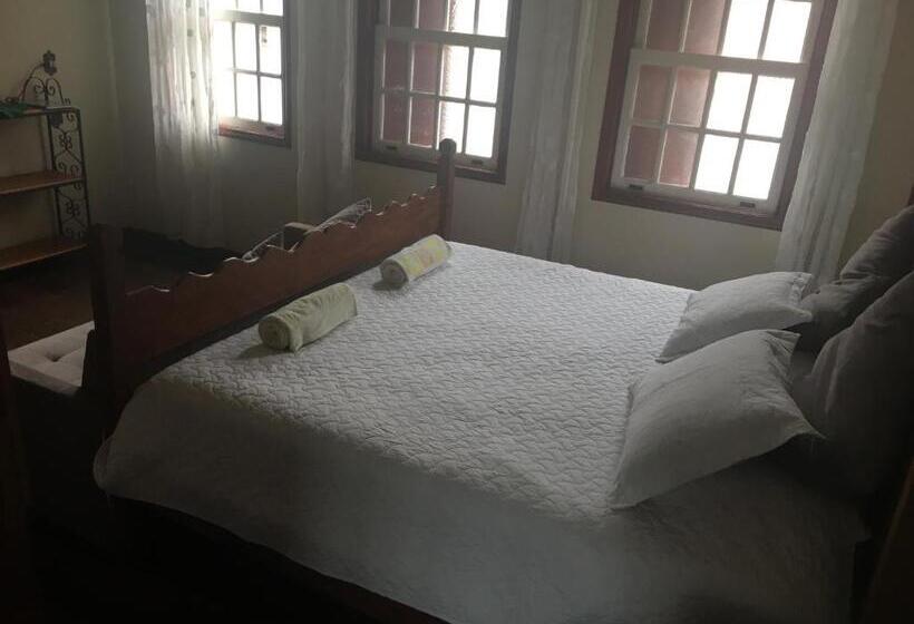 سوئیت با تخت بزرگ, Casa Raiz Cama, Café E Prosa