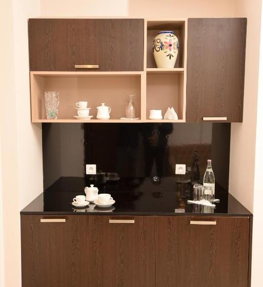 سوئیت پرزیدنت, Lescure Business Hôtel And Spa