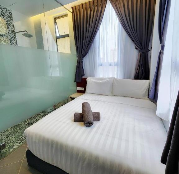 デラックスルーム, Mac Hotel By Sky Hive