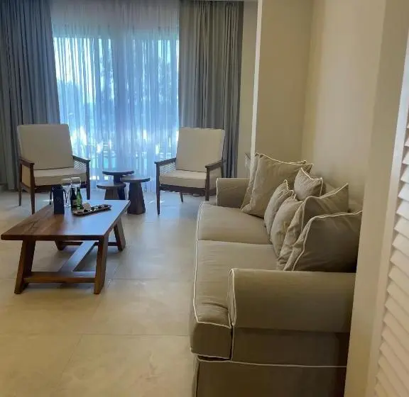Suite Garden View