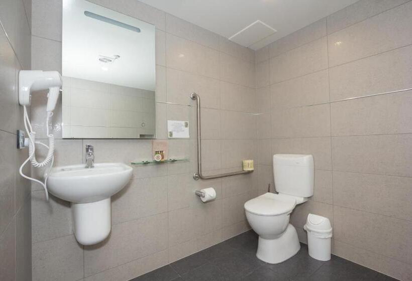 베이직 스튜디오, Alexis Motel & Apartments