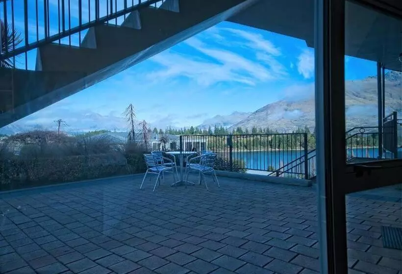 ベーシックワンルーム, Alexis Motel & Apartments