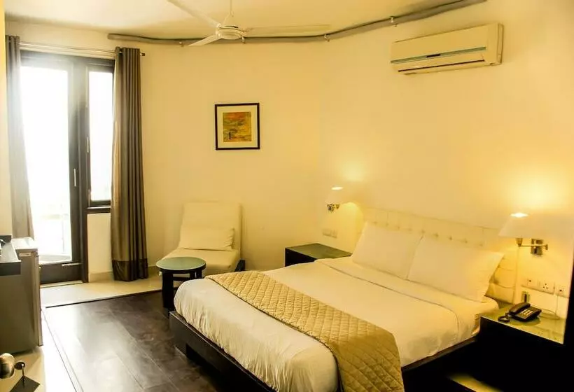 デラックスルーム, Fabhotel Anutham Saket