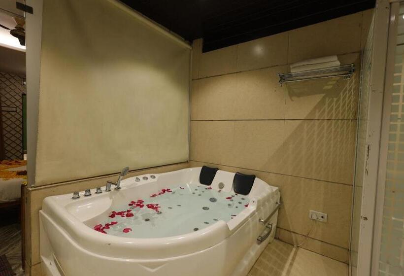 غرفة قياسية سرير كينج, King Garden