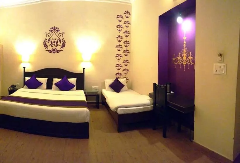 Deluxe Room, La Casa