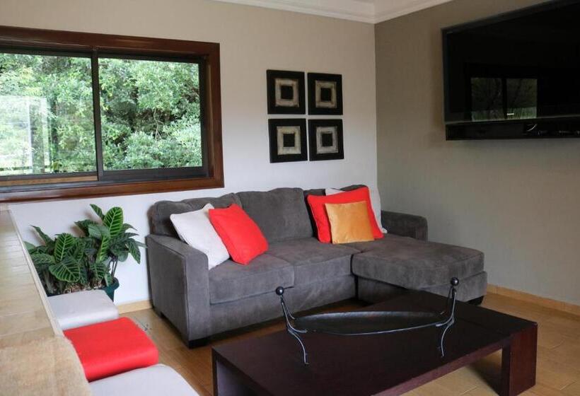 Апартаменты 2 Спальни, Ladera