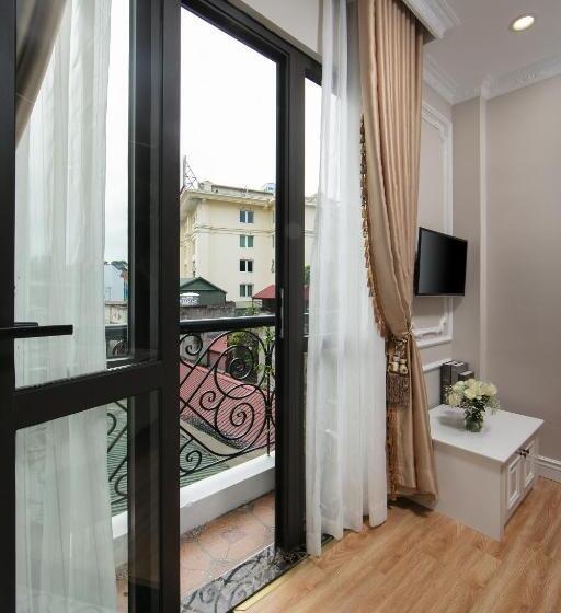 سوییت خانوادگی, Royal Holiday Hanoi