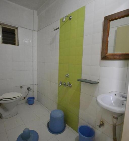 Chambre Standard, Sai Vishwa