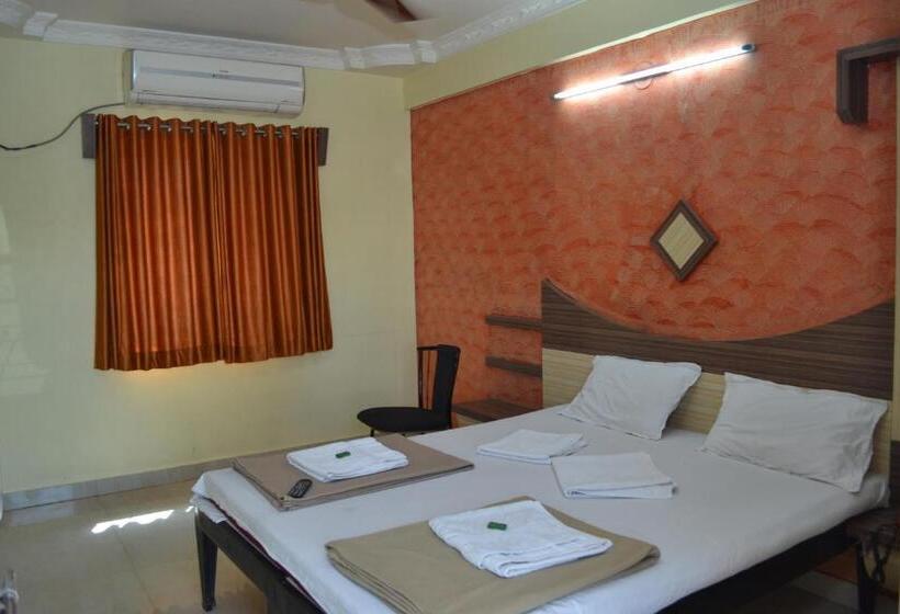 Chambre Standard, Sai Vishwa
