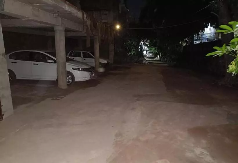 Chambre Standard, Samrat