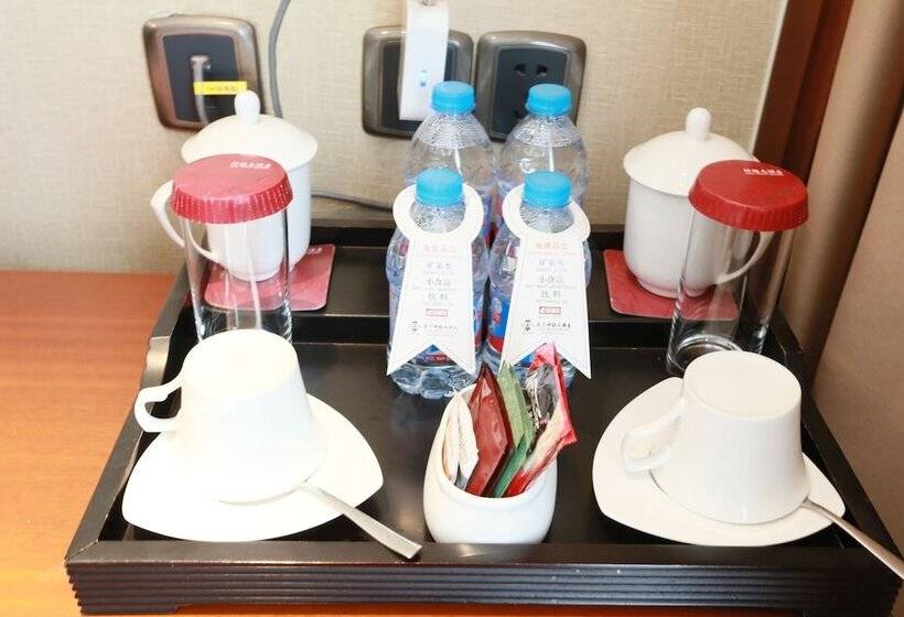 Президентский Люкс, San Want Hotel Xining