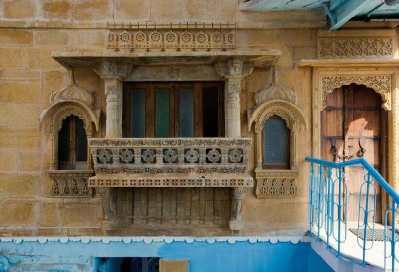 סוויטה, The Blue House