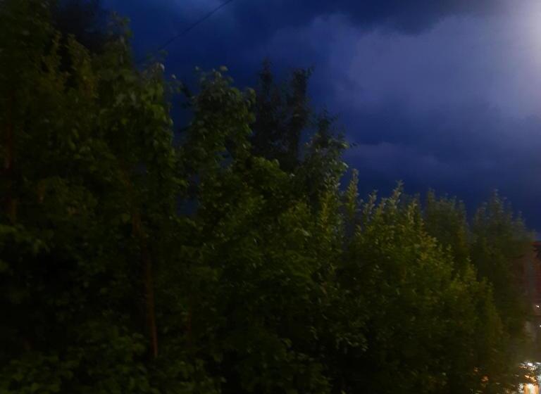 اتاق استاندارد با چشم‌انداز کوهستان, Paradise Guest House