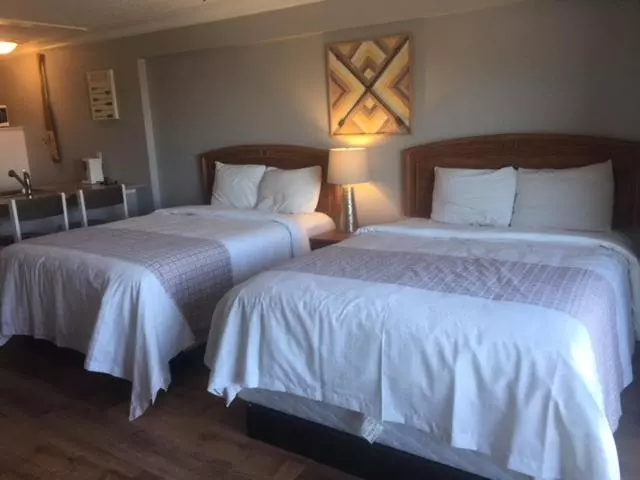 سوییت جونیور با چشم‌انداز دریا, The Waterfront Suites And Marina