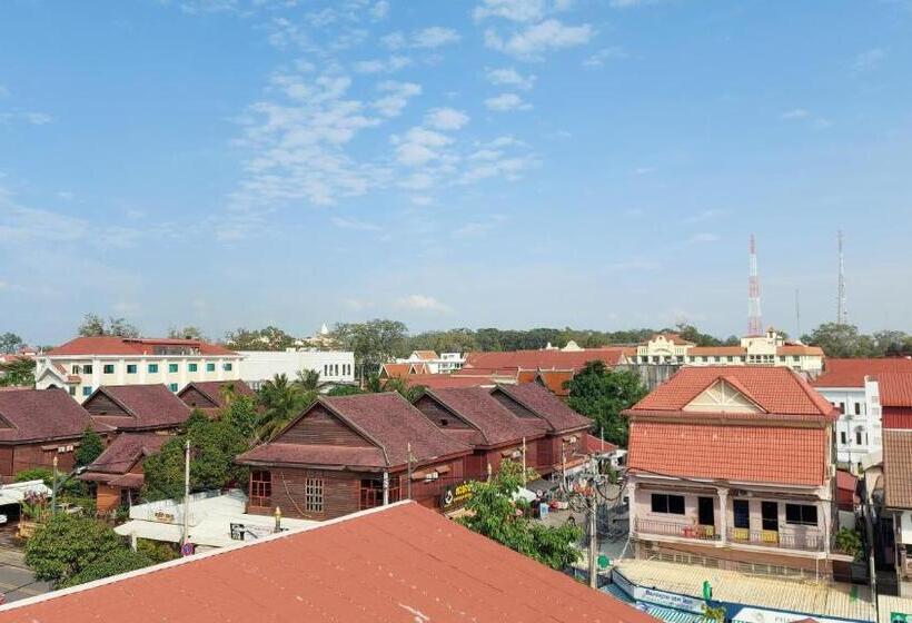 Suite with Terrace, Sok Hotel And Coffee Siem Reap