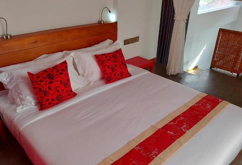 Suite with Terrace, Sok Hotel And Coffee Siem Reap