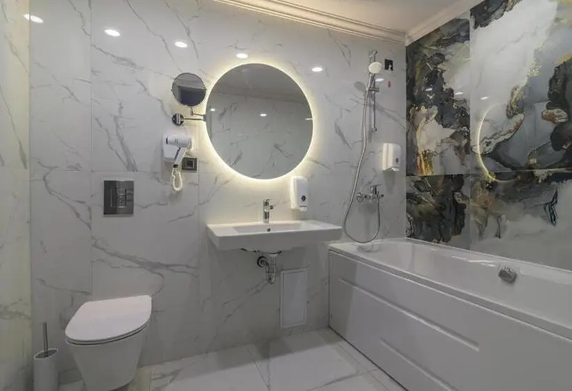 Perhehuone, Aquamarine Wellness & Spa