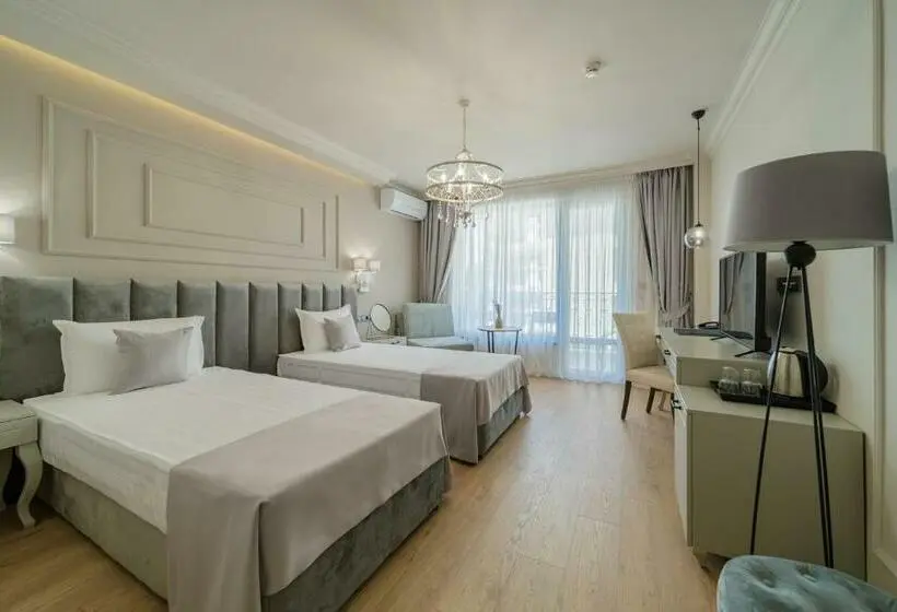 Standard Room with Balcony Side Sea View, Aquamarine Wellness & Spa