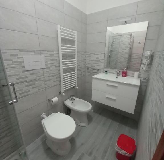 غرفة كلاسيكية رباعية, B&b Il Tulipano Beach Formia