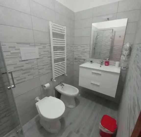 ４ベッドルームクラシックタイプ, B&b Il Tulipano Beach Formia