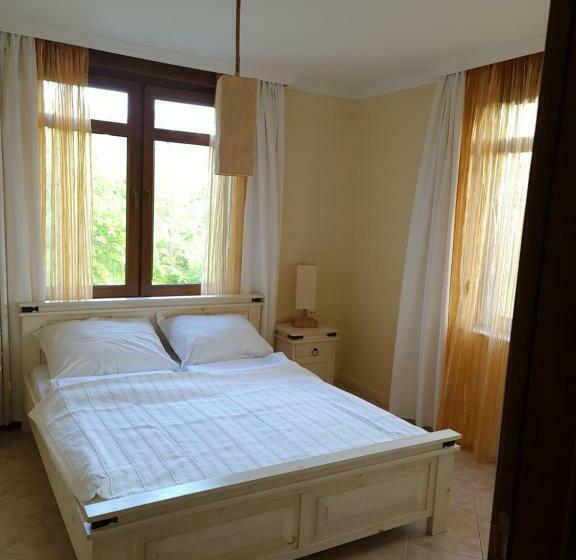 Апартаменты 1 Спальня Вид на Сад, Santa Marina Apartaments  Karina 1