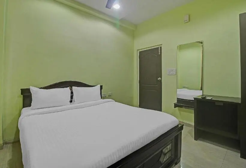 デラックスルーム, O Sri Residency Near Hyderabad Central