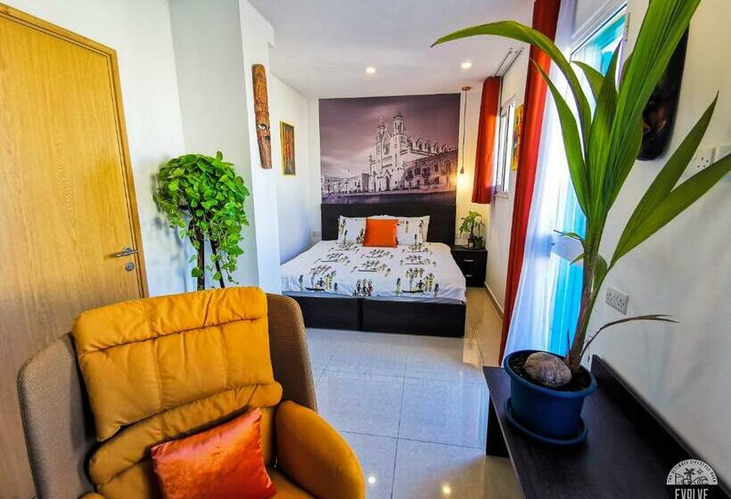 اتاق استاندارد با تخت بزرگ, Evolve Coliving Guesthouse