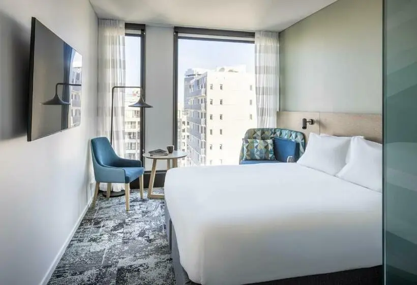 スタンダードシティビュールーム, Holiday Inn Express Auckland City Centre, An Ihg