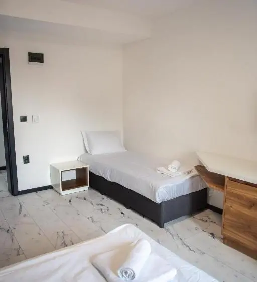 Habitació Deluxe, Rubo