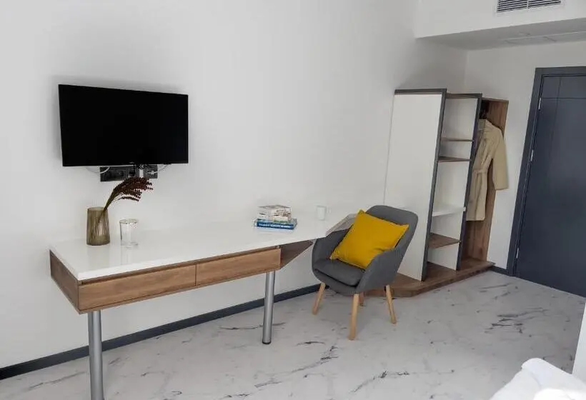 Habitació Estàndard, Rubo