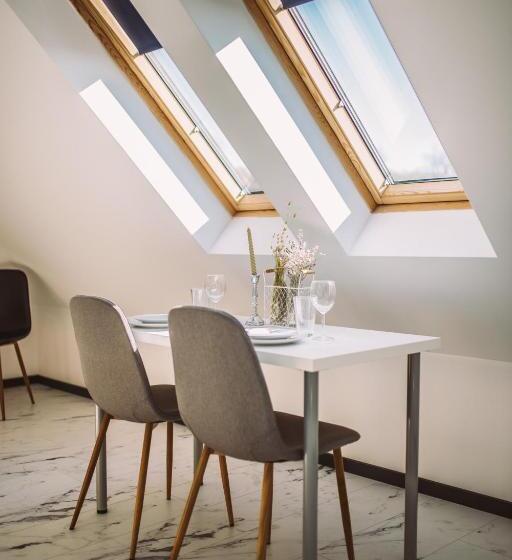 דירת חדר, Rubo