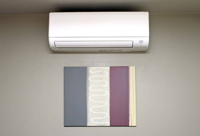 דירת חדר, Centrepoint On Colombo