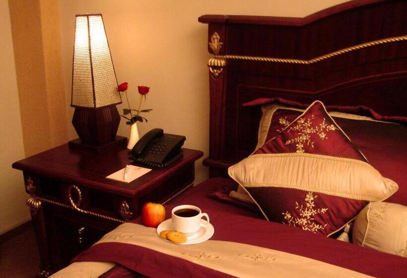 سوییت لوکس, Crossroads Hotel Lilongwe