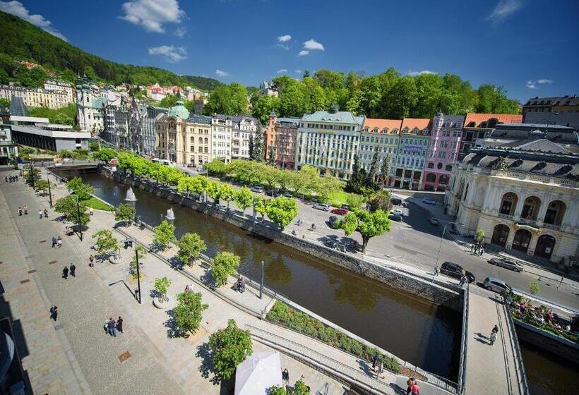 Номер Стандарт Вид на Город, Ea Hotel Elefant