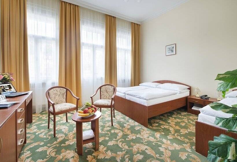 Номер Стандарт, Ea Hotel Elefant