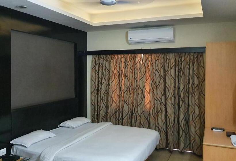 Chambre Deluxe, Ambassador