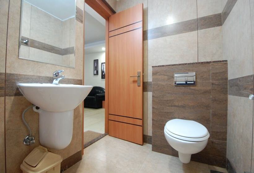 Chambre Deluxe, Ambassador