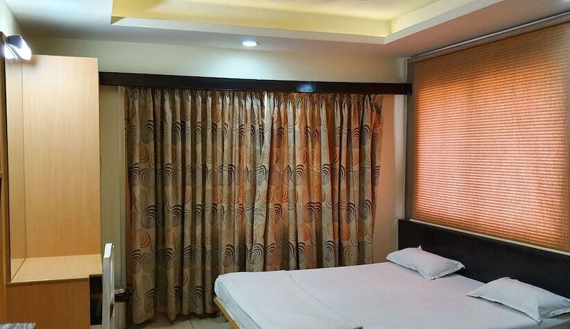 Chambre Deluxe, Ambassador