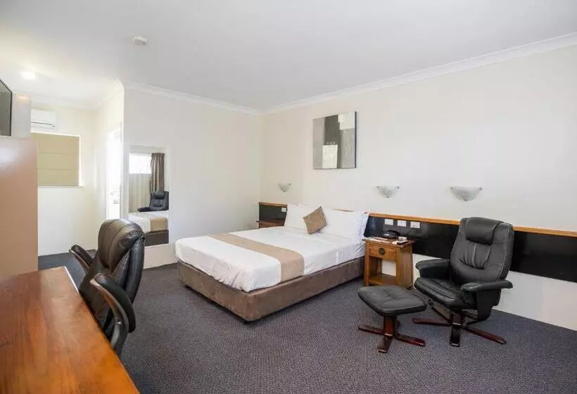 اتاق استاندارد, Maraboon Motor Inn