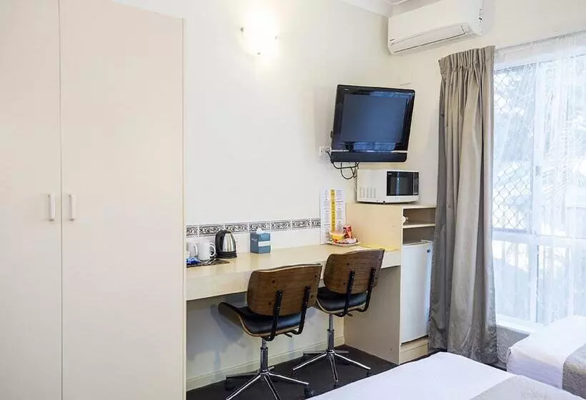 سوییت, Maraboon Motor Inn
