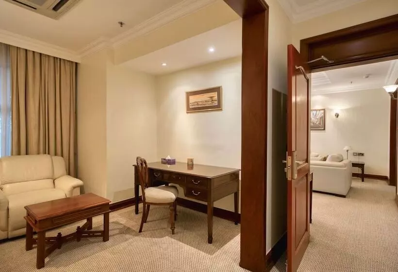 سوئیت پرزیدنت, Kibo Palace Hotel Arusha